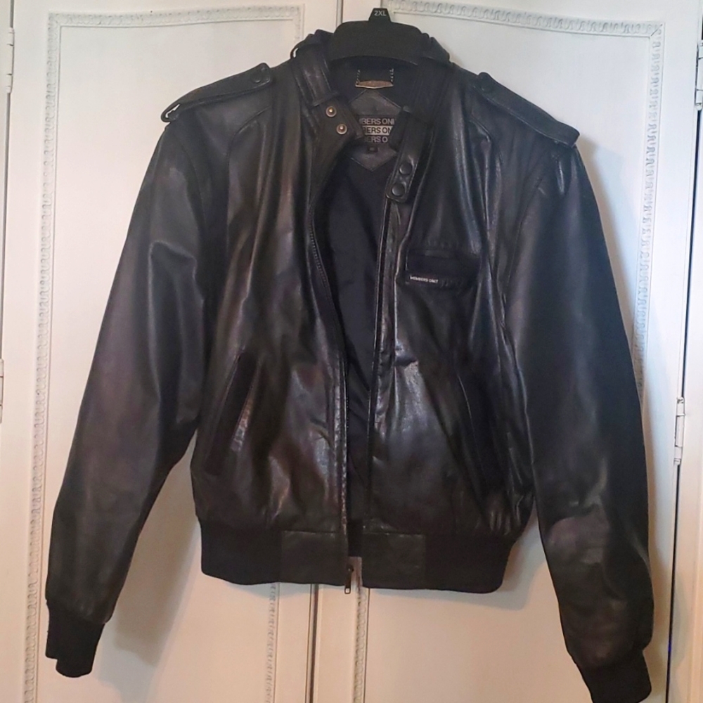 Vintage Members Only Mens Black Leather Iconic Bomber Jacket Size 40
